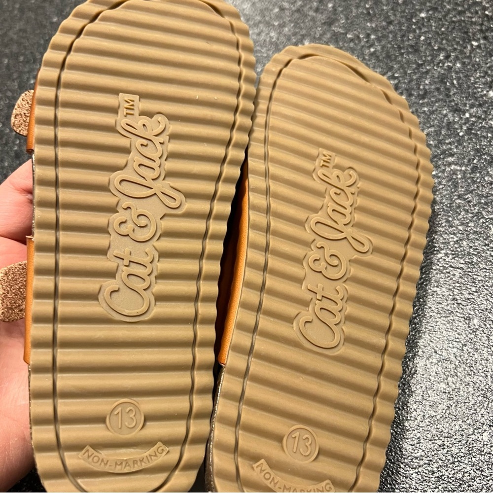 NWT Cat & Jack Kid Unisex Drew Double-Buckle Slide Sandals- Brown 13 - Picture 6 of 6